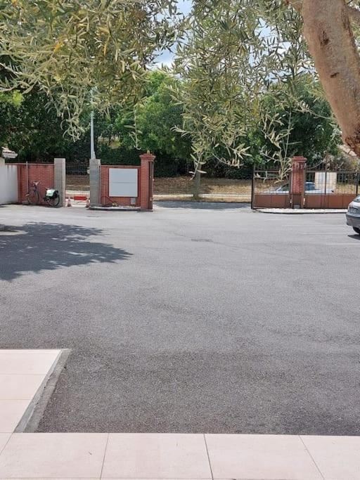 T3 Climatise, Parking Et Jardin Quartier Des Marots A Colomiersアパートメント エクステリア 写真